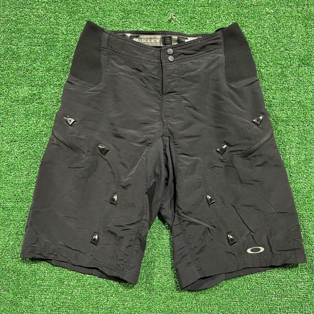 Vintage Oakley technical shorts size medium